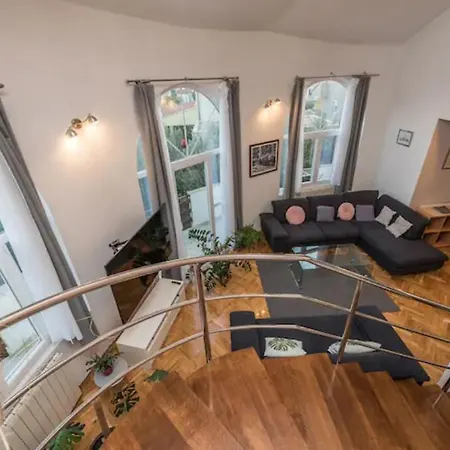 Anic House דירה